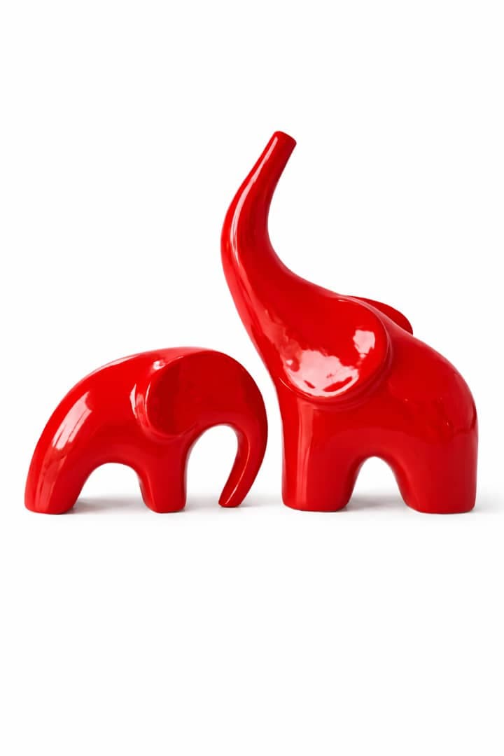 Pareja de Elefantes Rojos