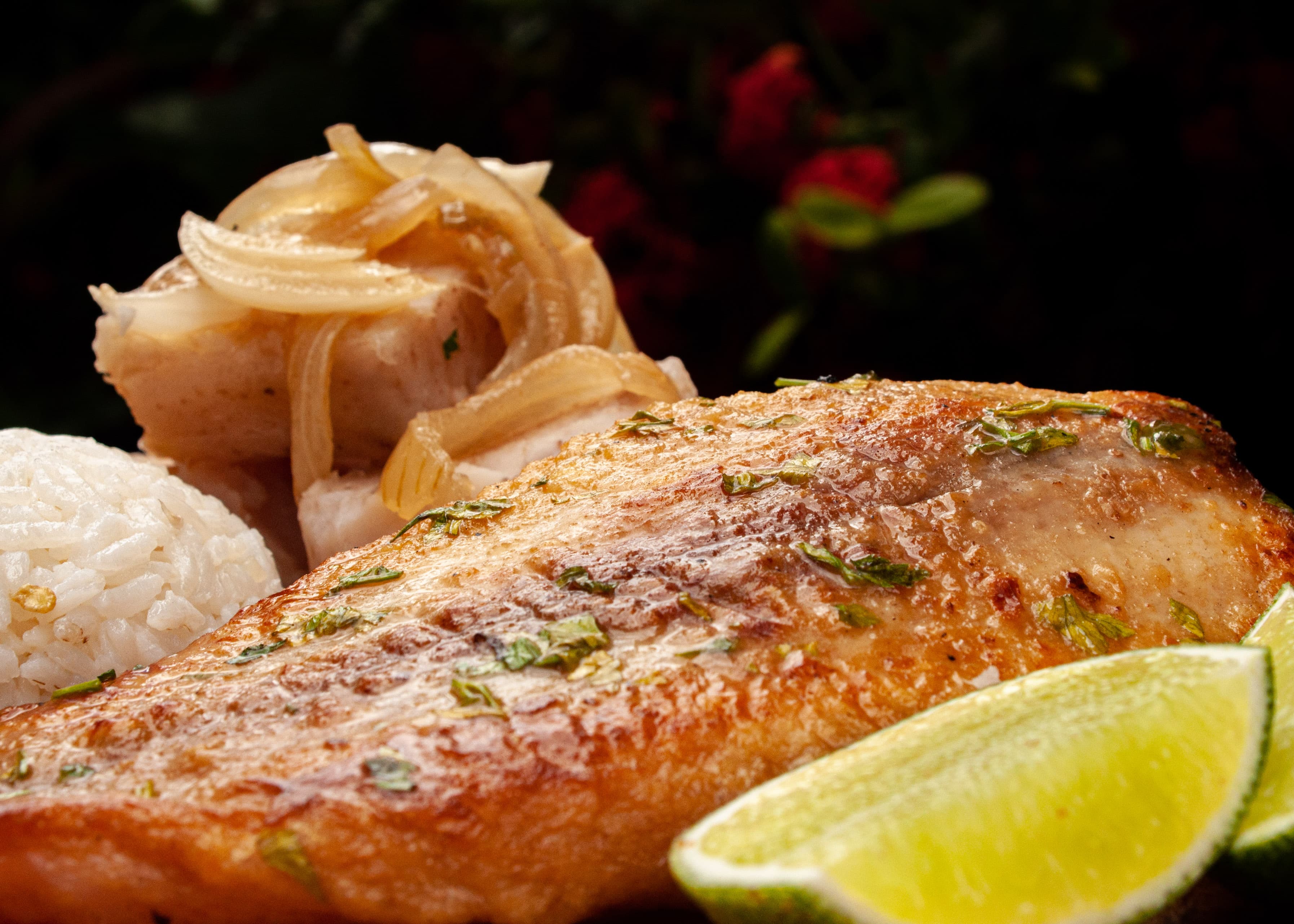 Filete de Pescado + 2 Guarniciones